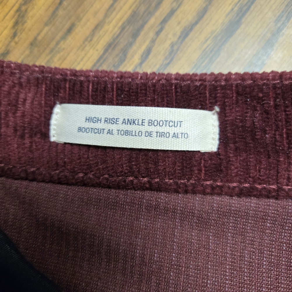 Universal Thread High Rise Maroon Jeans - Picture 7 of 7